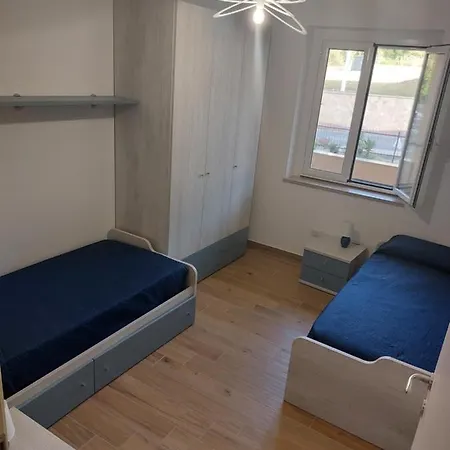 Alma House Apartman *